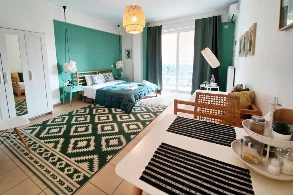Comfy City Hideaway Каламата Екстериор снимка